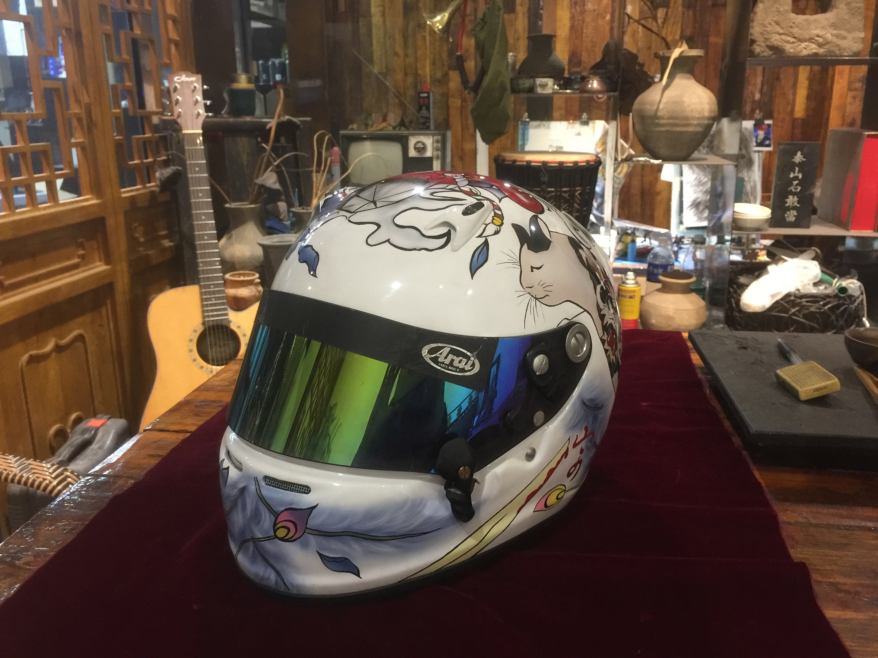 头盔彩绘涂装完成