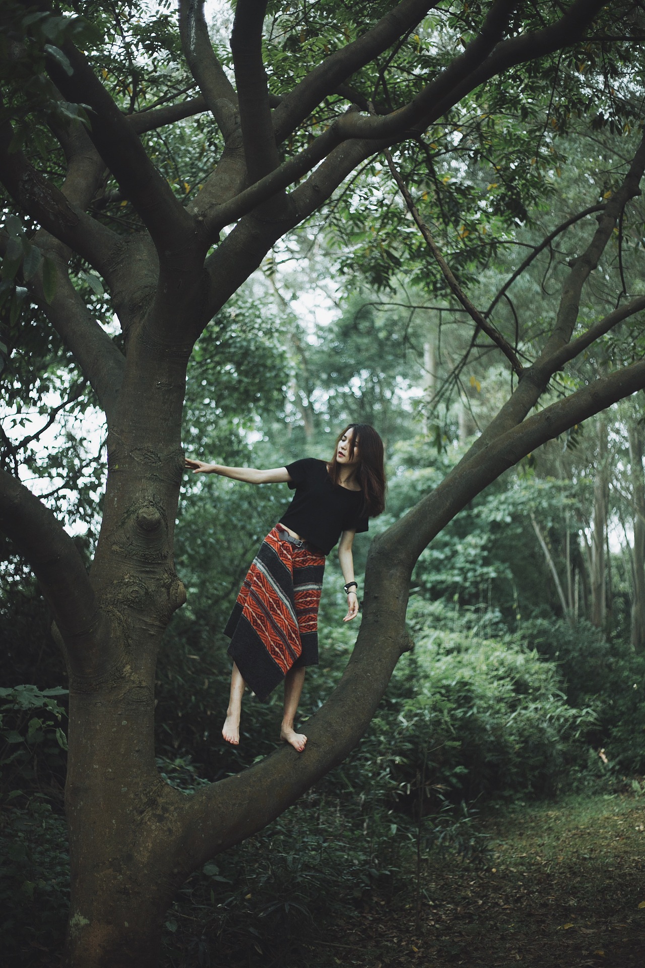 阴天里的小情绪（图ZNTAxNzEwODQ=） - 人像摄影 - 站酷设计师Lizi09原创素材 - 站酷ZCOOL