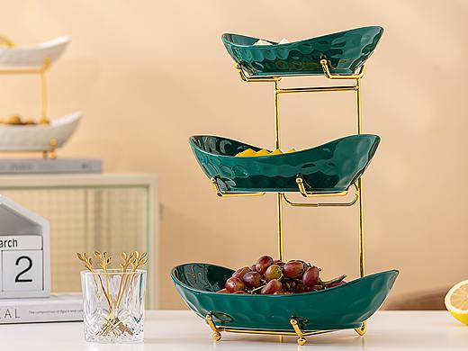 #轻奢客厅陶瓷金架果盘