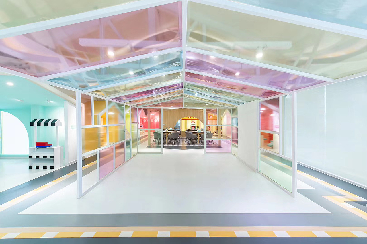 彩虹屋--Rainbow House