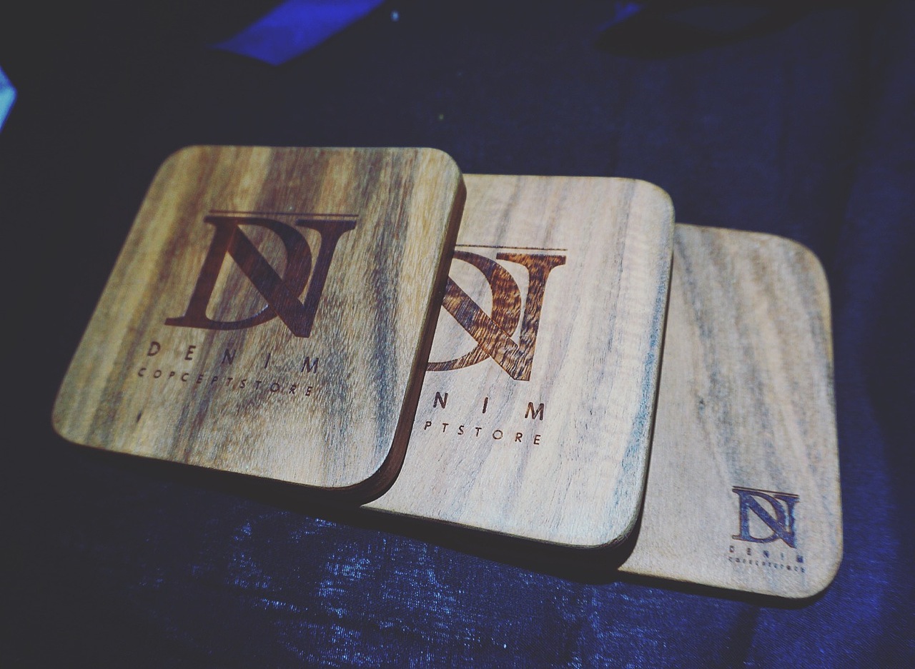 木质杯垫