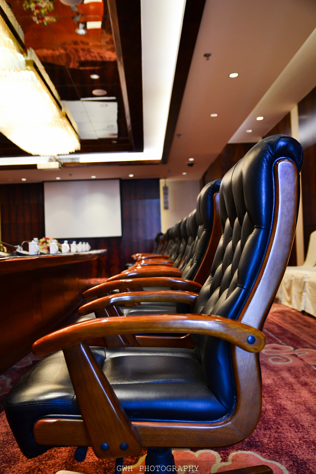 北京湖南大厦会议室标准台型效果图