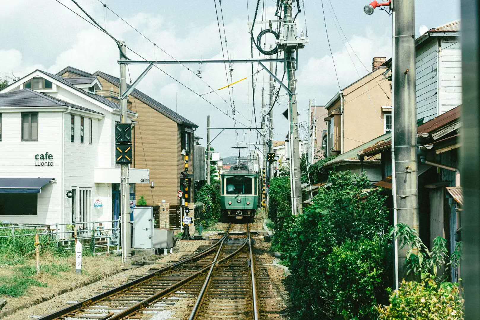 攝影師張洪山的個(gè)人主頁(yè)（背景預(yù)覽） - 主頁(yè)背景設(shè)置 - 站酷設(shè)計(jì)師攝影師張洪山原創(chuàng)素材 - 站酷ZCOOL