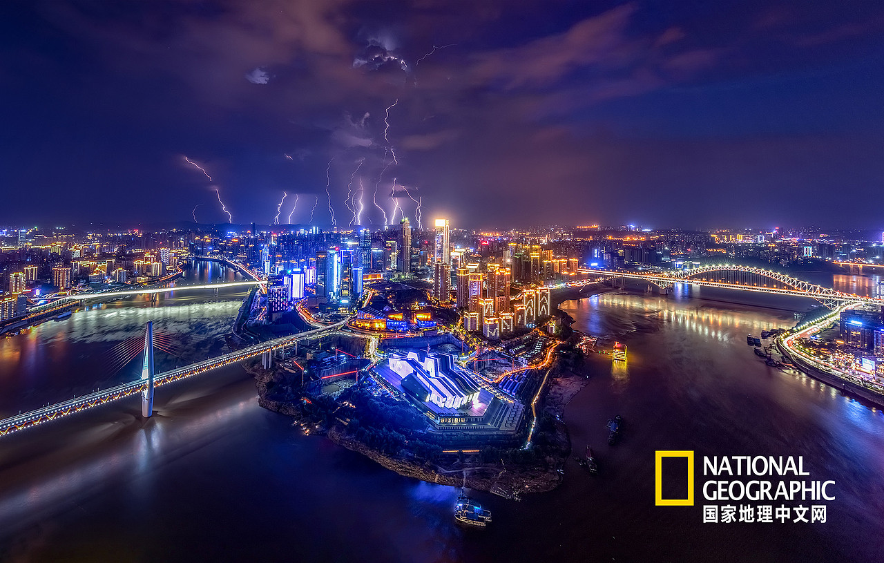 《美国国家地理》中文网“重庆，只看一眼就入了迷”（图ZMTc0NjM3Njk2） - 风光摄影 - 站酷设计师摄影师张坤琨原创素材 - 站酷ZCOOL