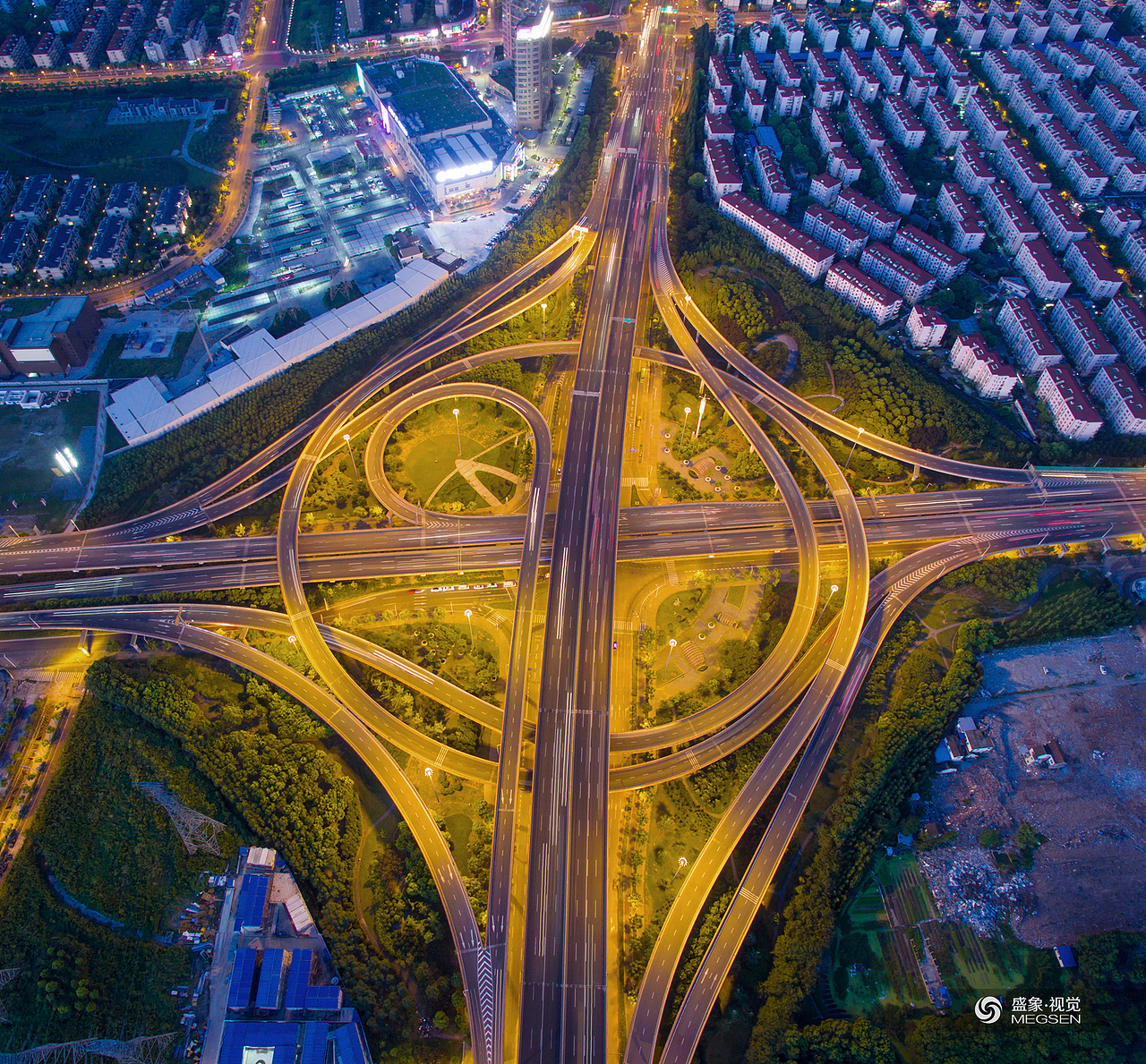 盛象原创隧道股份中环延安路高架