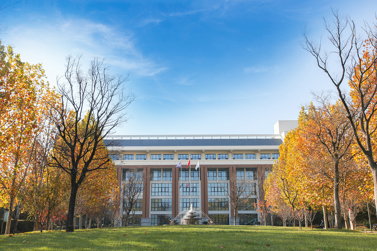 济宁孔子国际学校