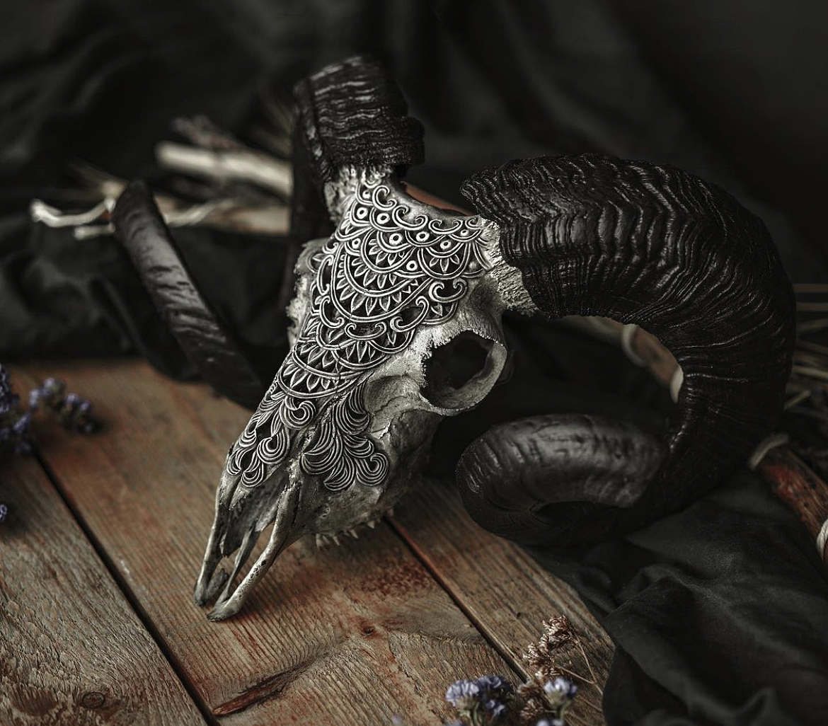 一些骨雕艺术摆件欣赏