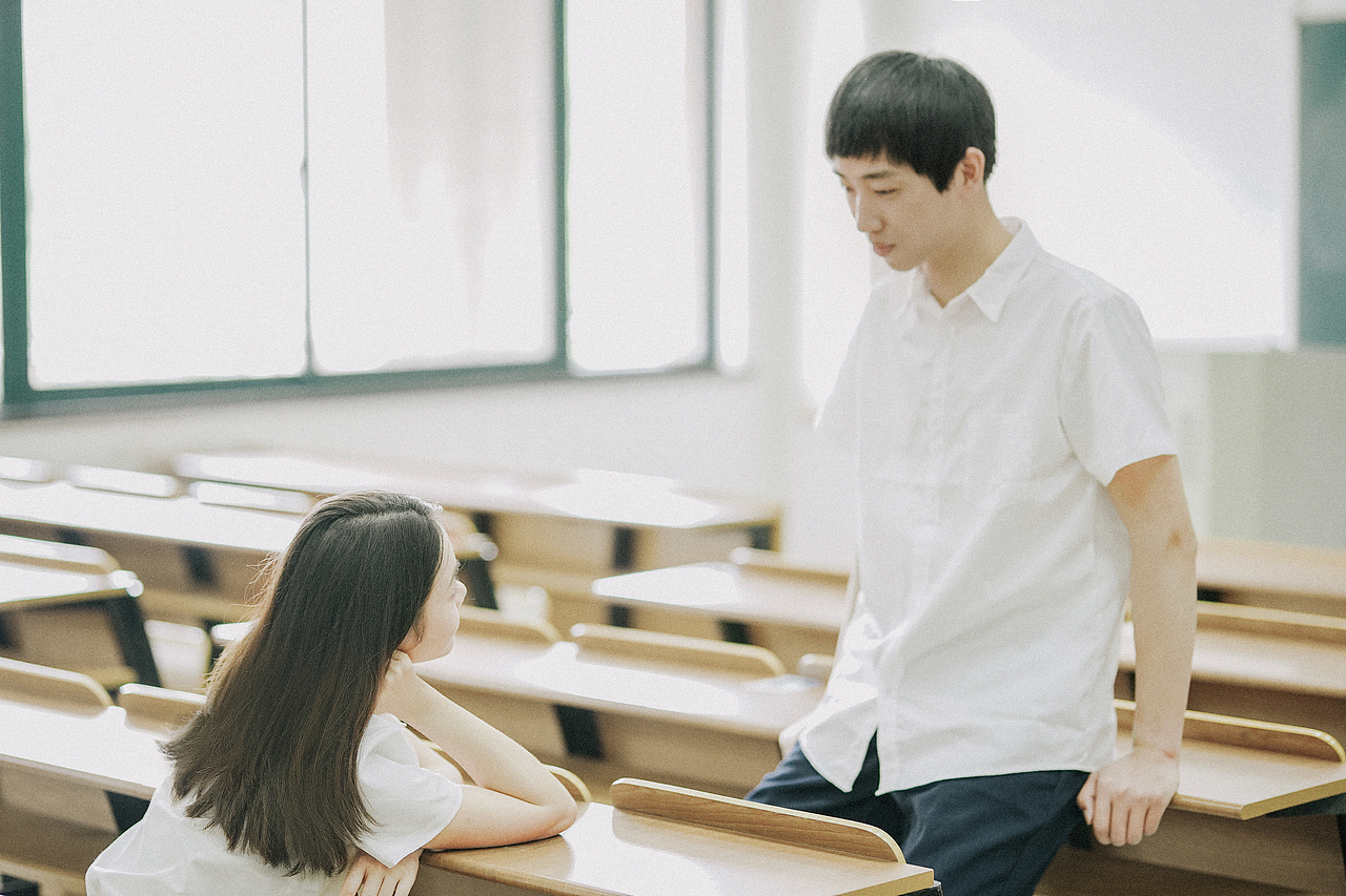 情侣拍摄丨“ 在 夏 日 的 尽 头 入 夜 ”（图ZMjcwNTYzMjY0） - 人像摄影 - 站酷设计师Deceiter原创素材 - 站酷ZCOOL