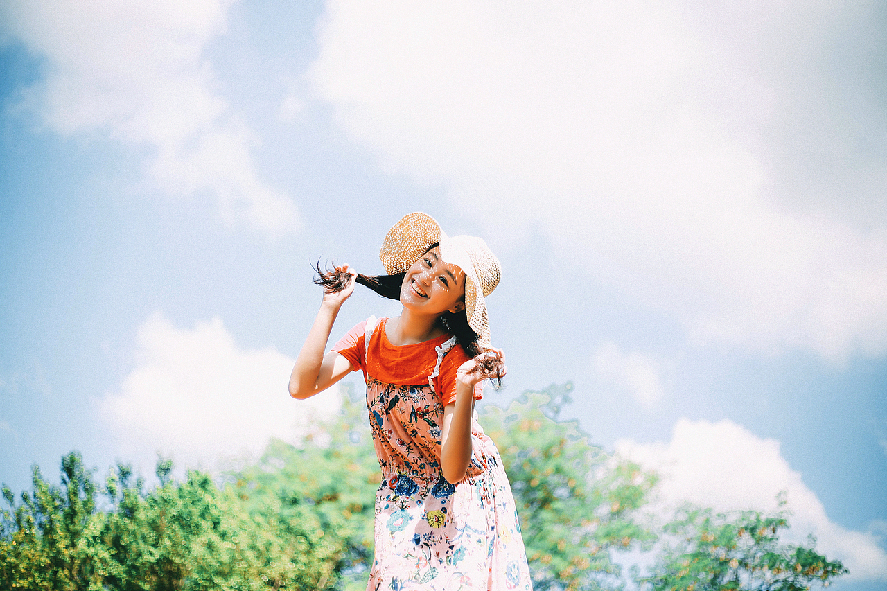 等你的晴天（图ZNTk2MDYxODQ=） - 人像摄影 - 站酷设计师拉沙原创素材 - 站酷ZCOOL