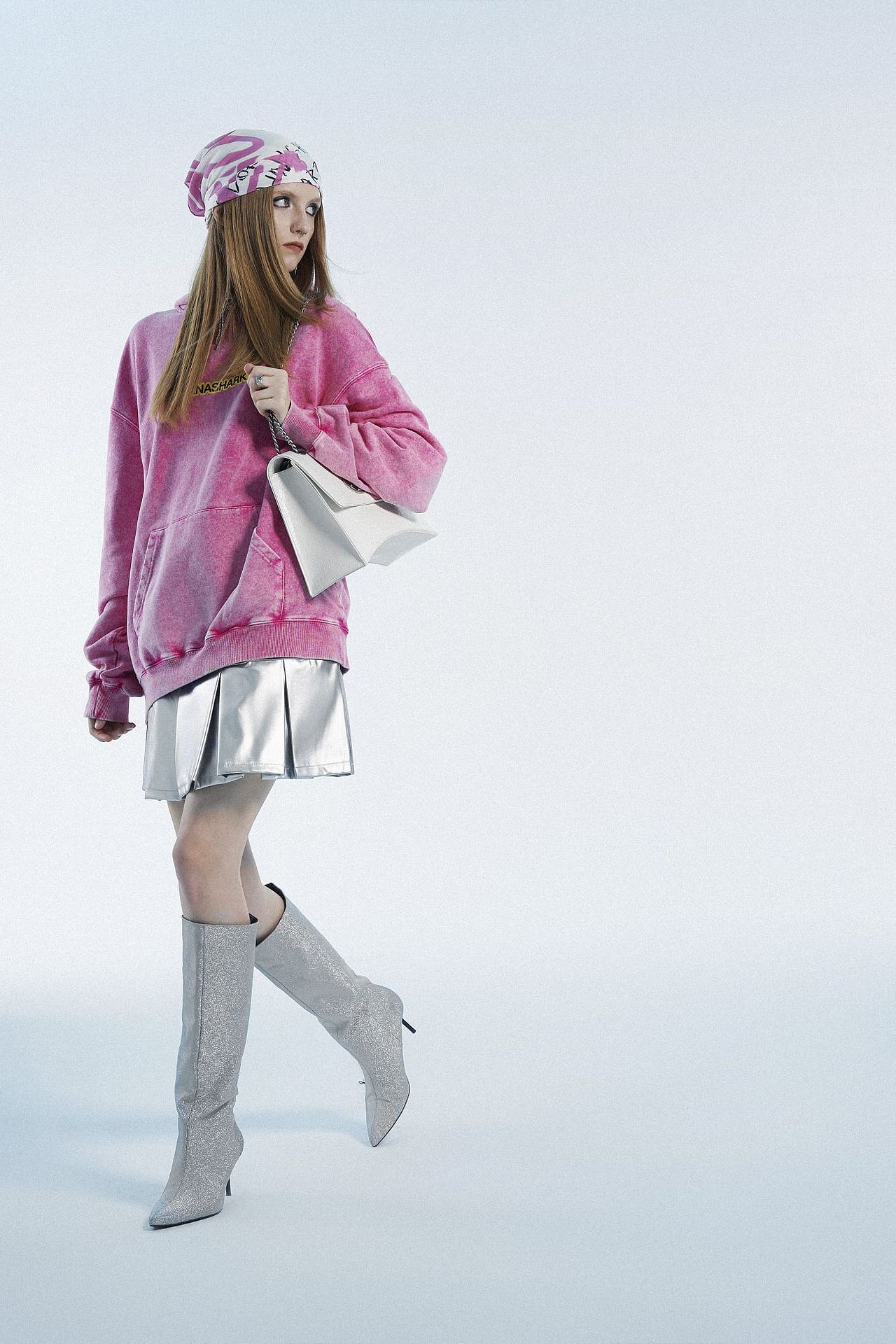 芭比主题拍摄（图ZMzUwNjgxMTk2） - 时尚/艺术摄影 - 站酷设计师慕南sunmu原创素材 - 站酷ZCOOL