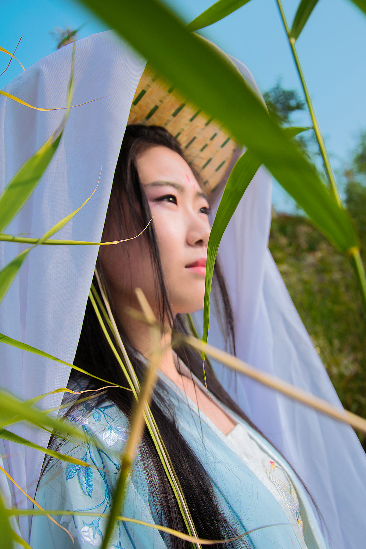 哪管秋色几许/只愿迷醉在你的眼眸里（图ZMzg2MzgzODg=） - 人像摄影 - 站酷设计师如弦原创素材 - 站酷ZCOOL