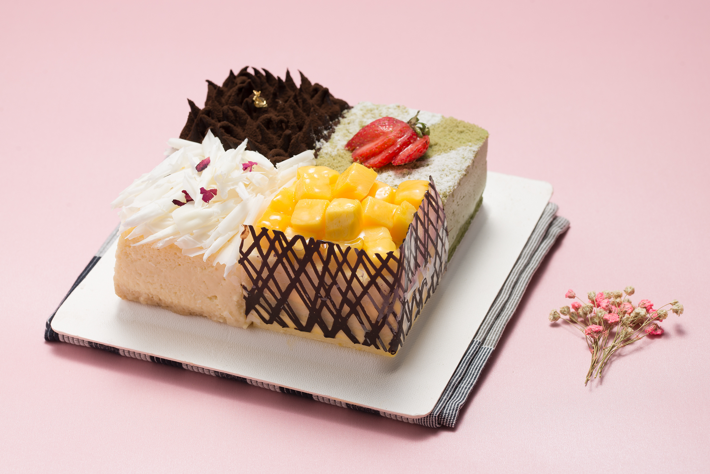 韩国掀起复古蛋糕狂潮，这种超精致的奶油霜蛋糕，会让你喜欢吗？_黄油