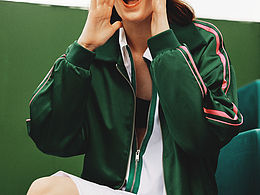 网球场上的Lacoste女孩 网球大片