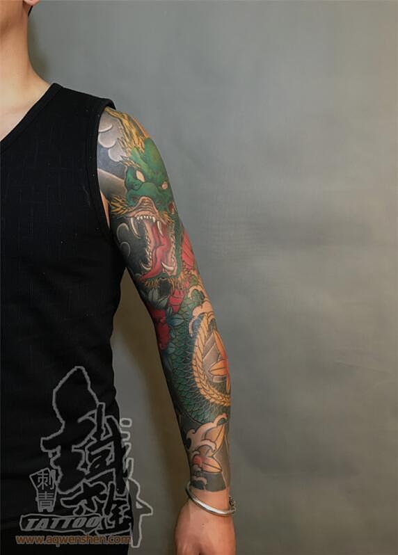 传统纹身花臂纹身图案龙纹身图案