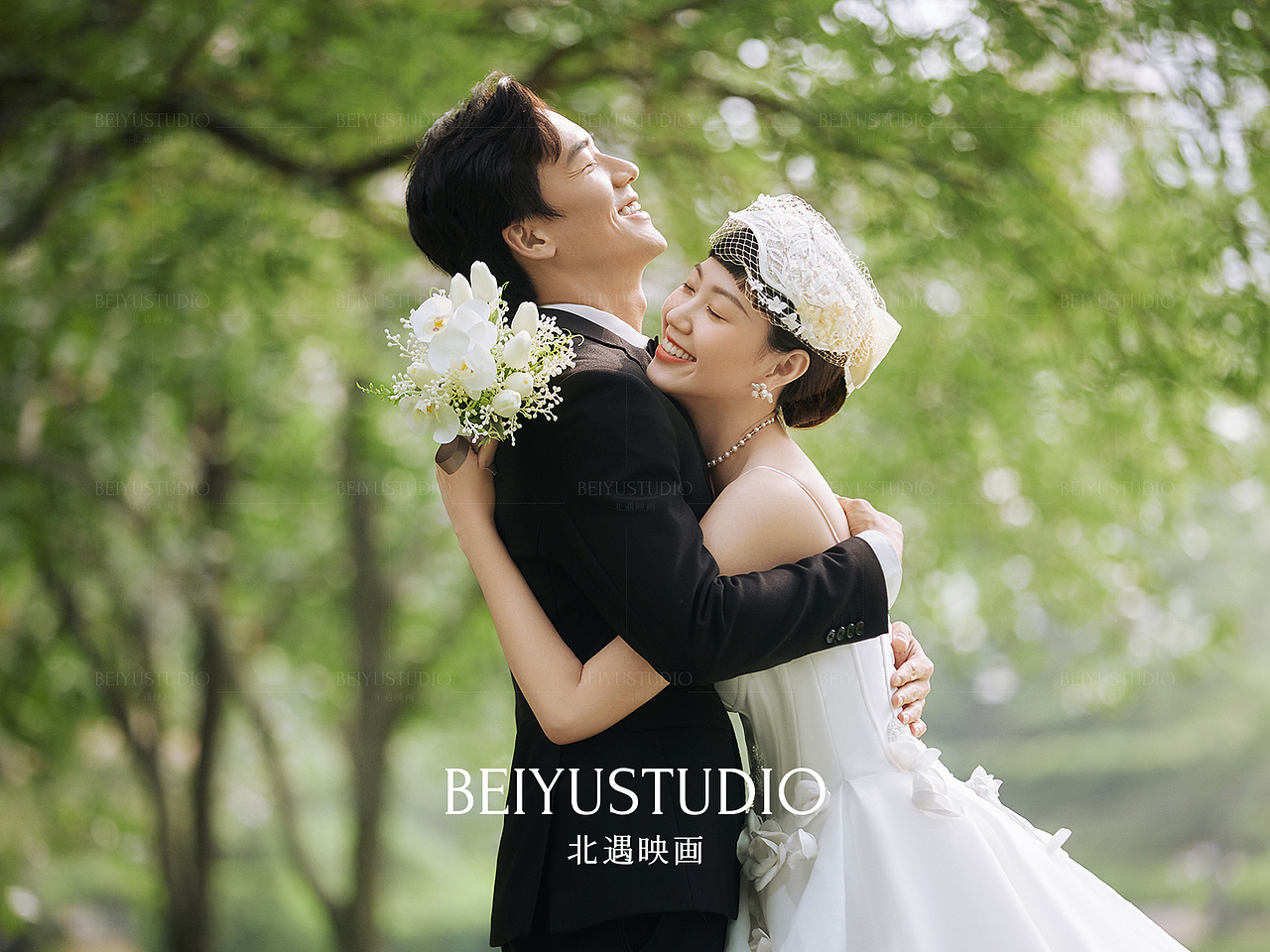 沐春野,婚纱照里有春日赠与人间的吻