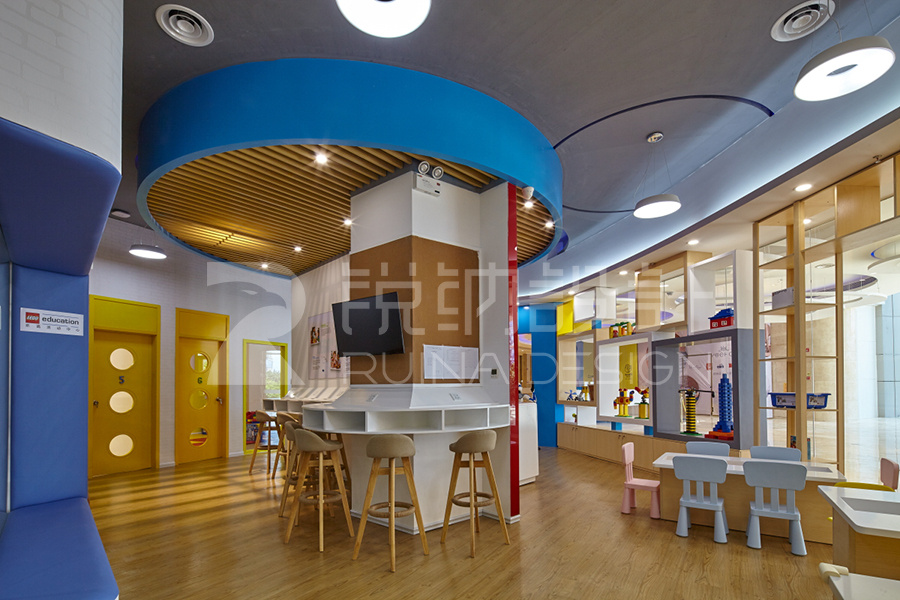 乐高活动中心——锐纳设计
