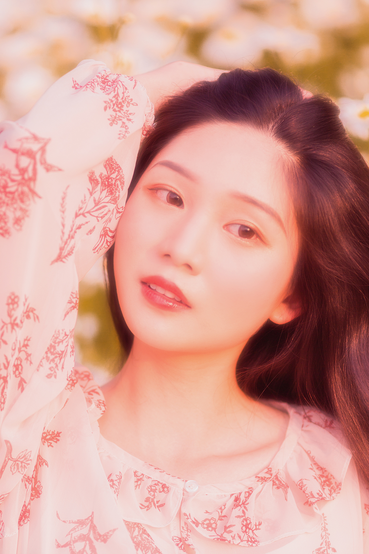 你说霞染天光,风月琳琅