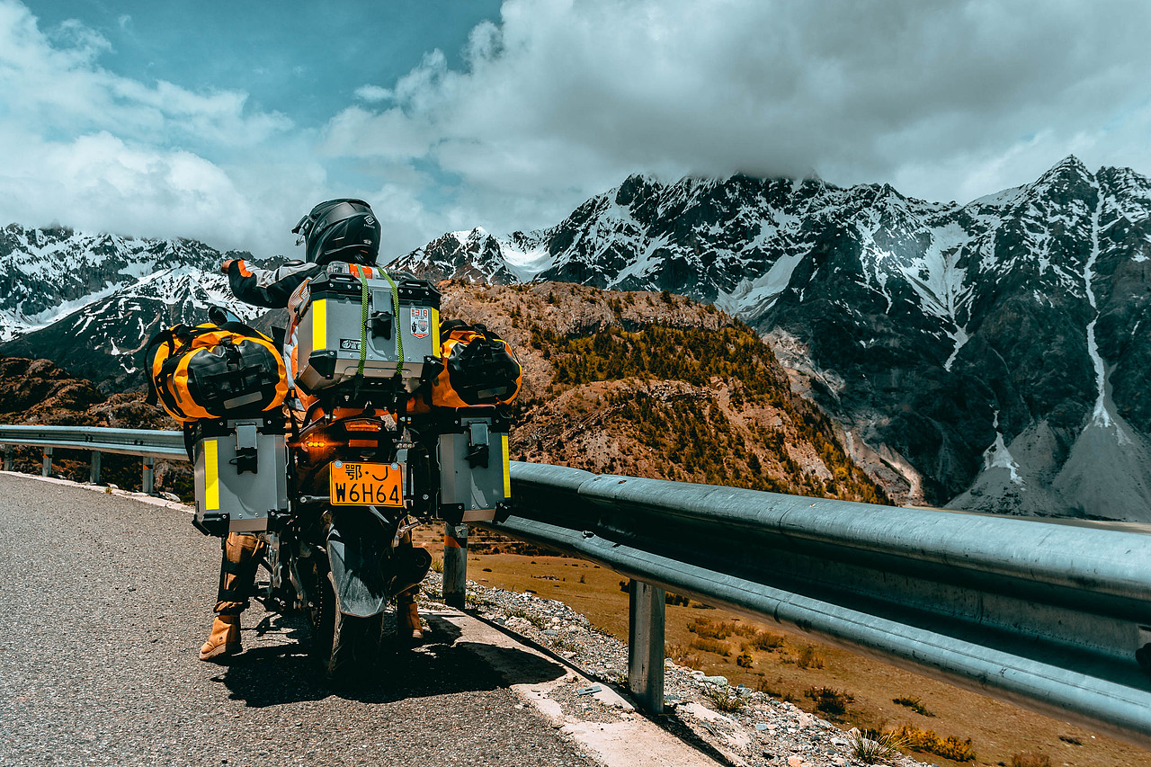 2020年川藏线摩托车旅行（图ZMjM4MDY3MTky） - 人文/纪实摄影 - 站酷设计师程弎益原创素材 - 站酷ZCOOL