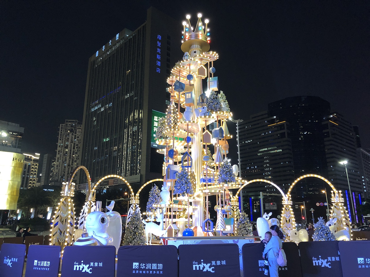 深圳万象城2018圣诞美陈（图ZMTM2NzY0MTcy） - 其他空间 - 站酷设计师jjass123原创素材 - 站酷ZCOOL