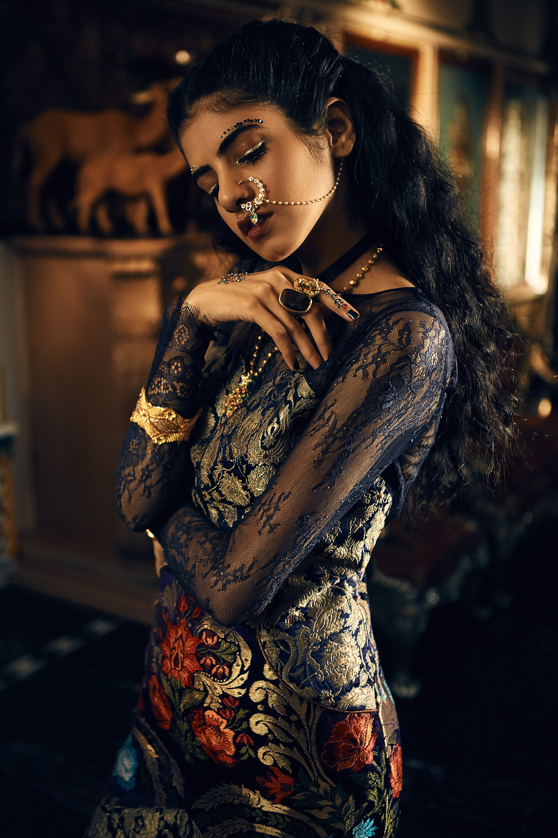 《 harpers bazaar 》india 时尚芭莎 印度16年10月刊