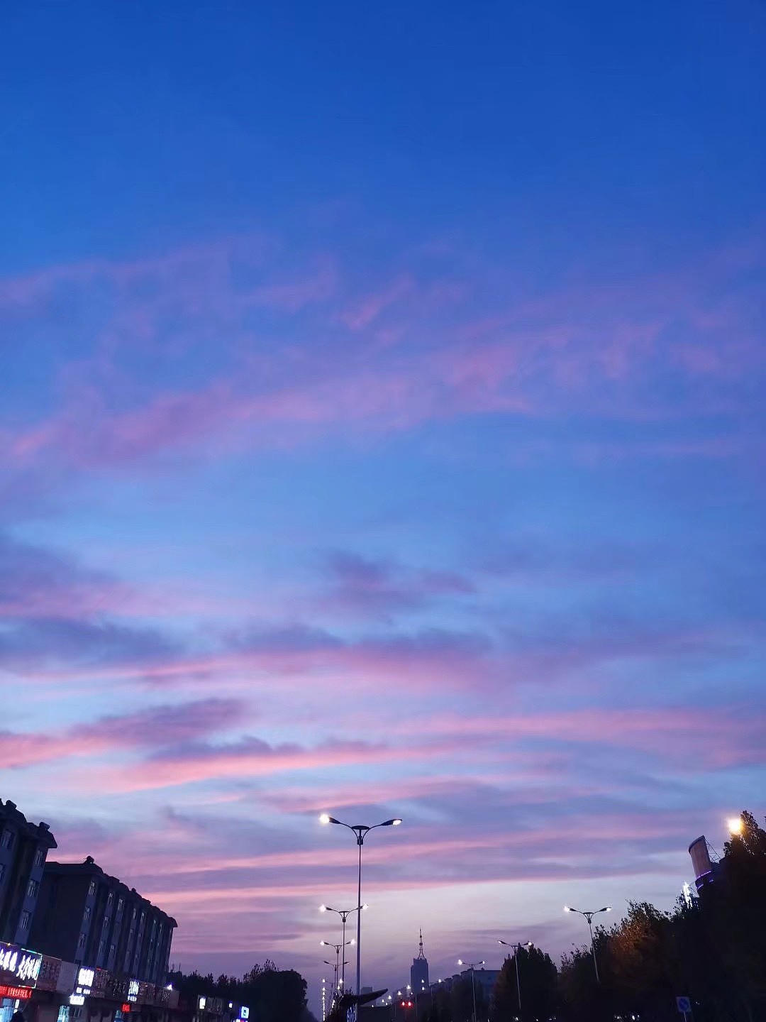 城市五点的天空你看过吗?