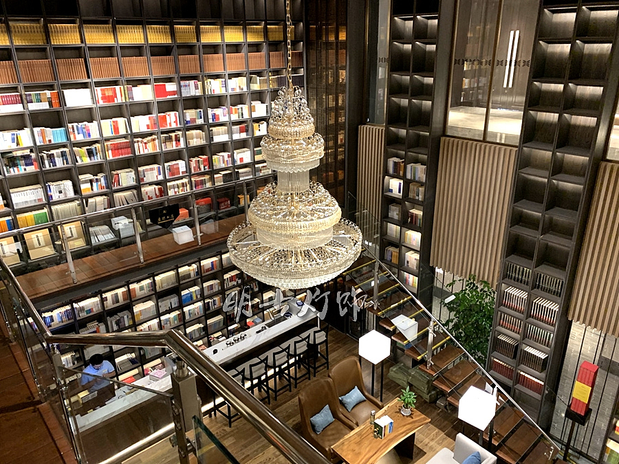 铂瑞酒店大堂水晶吊灯定制（图ZMjY3NTM4MTYw） - 酒店餐饮设计 - 站酷设计师明古灯饰定制图库原创素材 - 站酷ZCOOL