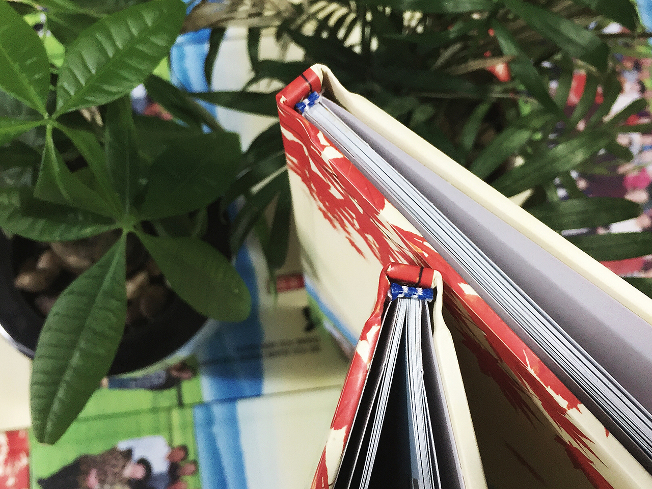 33周年同学聚会纪念册设计定制|同学联谊会纪念册制作|成都百铂文化（图ZNzgyNTM4MzI=） - 书籍/画册 - 站酷设计师百铂文化品牌设计原创素材 - 站酷ZCOOL