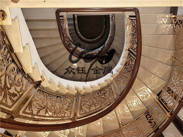 别墅铜铝楼梯护栏扶手旋转室内室外酒店景区会所定制（图ZMjM5MTYyNjk2） - 家装设计 - 站酷设计师众钰金属原创素材 - 站酷ZCOOL