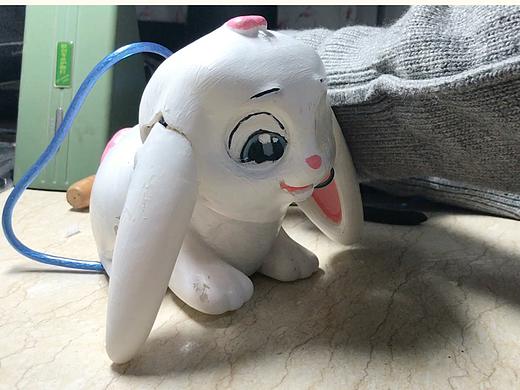 Leila小兔——家庭钥匙提醒防丢只智能交互产品