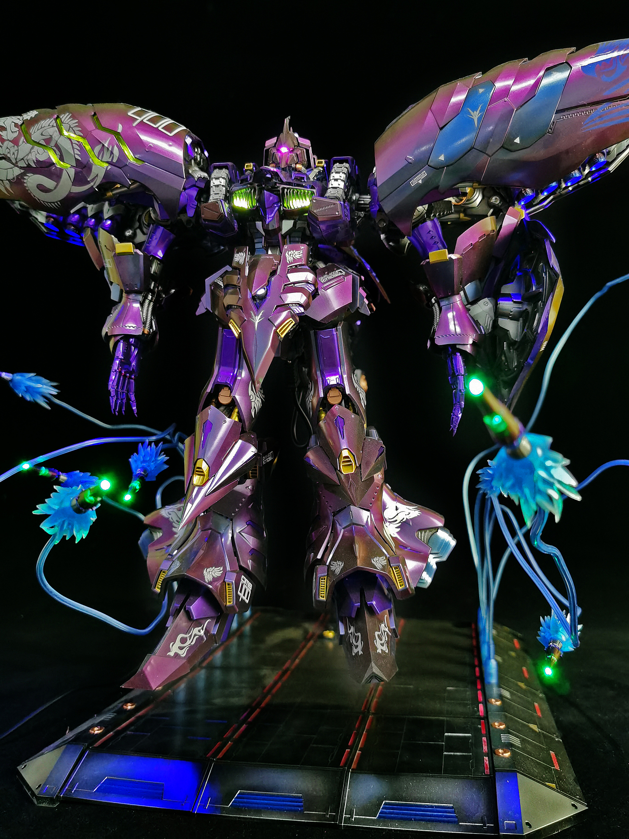 机甲之城"kyrosa-q"卡碧尼