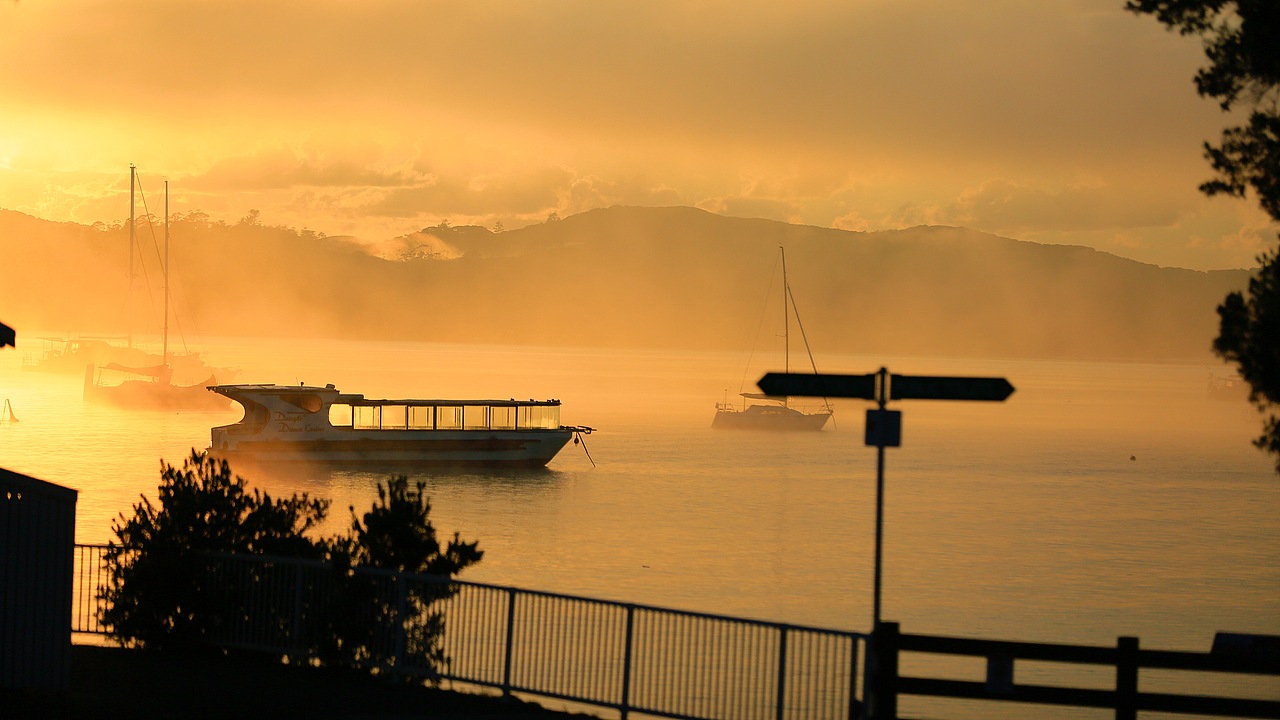 新西兰皇后镇（图ZODIzNTM5MDA=） - 风光摄影 - 站酷设计师houweike原创素材 - 站酷ZCOOL