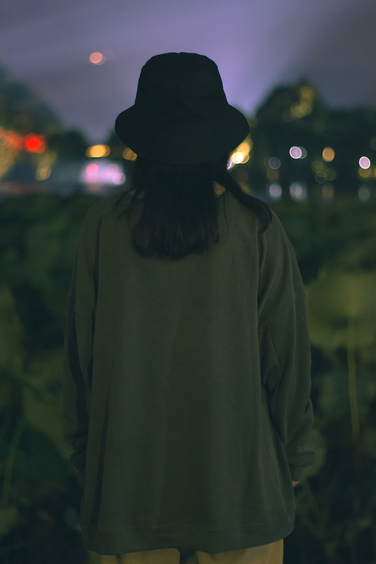 阴天-西湖（图ZMTgwMDg0MTQw） - 人像摄影 - 站酷设计师changingWAN原创素材 - 站酷ZCOOL