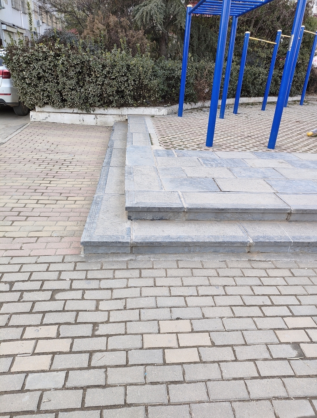 侄女的游乐园微缩模型