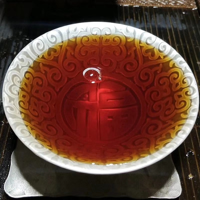 雷达山气楚古树普洱红茶