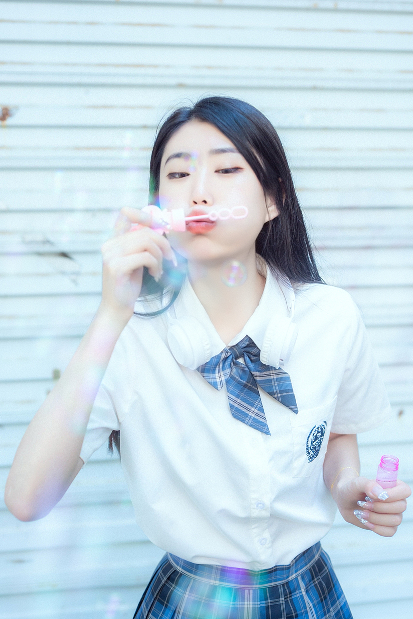 这个少女在发光耶（图ZMzE0MjA3NDg0） - 人像摄影 - 站酷设计师青岛摄影师野子原创素材 - 站酷ZCOOL