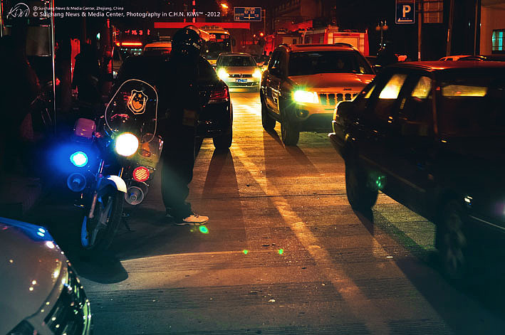 又是一个圣诞结（图ZNDcyNDA1Mg==） - 其他摄影 - 站酷设计师AsKiWi原创素材 - 站酷ZCOOL