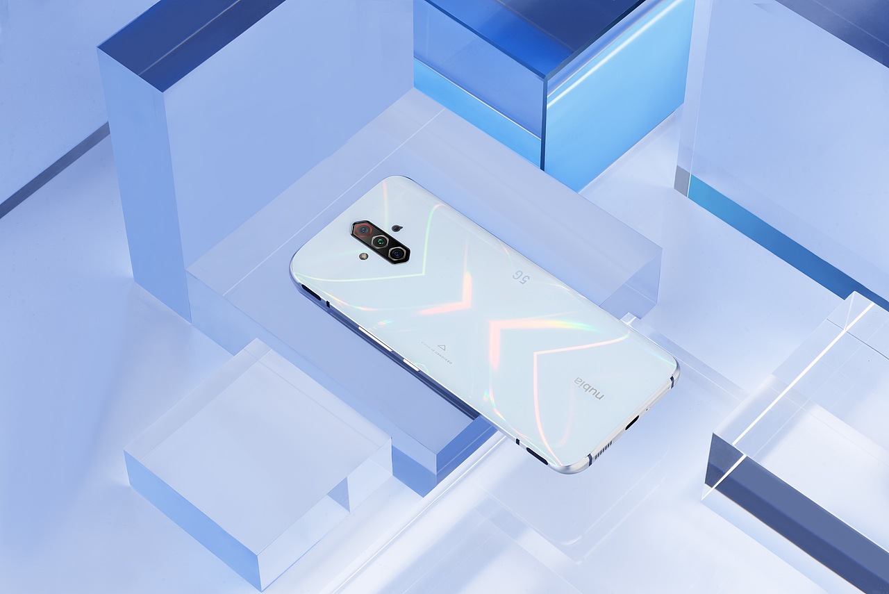 努比亚Play 5G & 努比亚neo电动牙刷拍摄