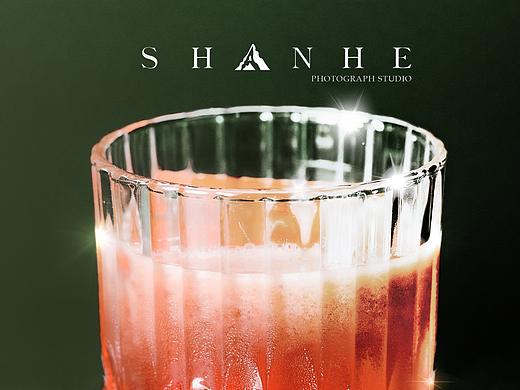 16HOURS BAR|你的酒杯怎么在发光