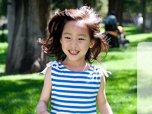 学习桌 首页 + 联系我们 + 品牌 展示页