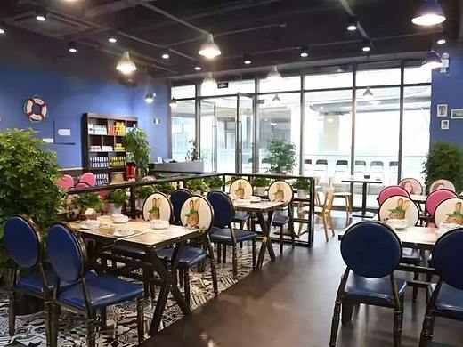 宜宾餐厅设计公司哪家好——卓巧装饰