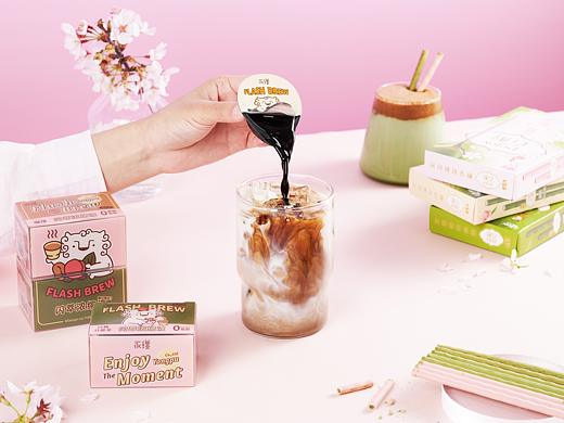 产品摄影 | 永璞咖啡x格力高浪漫春日邂逅礼盒