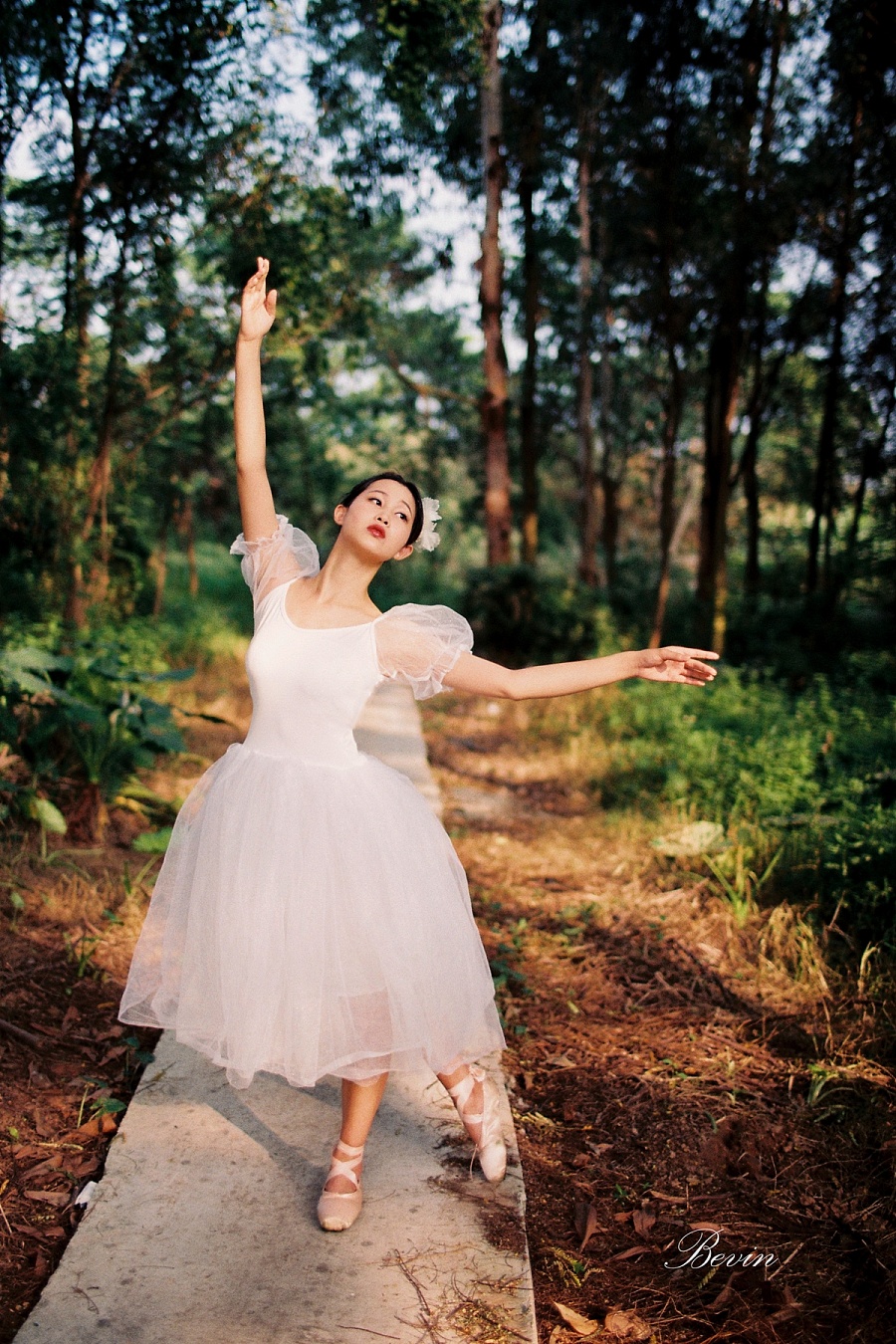 舞动的精灵(一)|人像|摄影|寒炎bevin - 原创设计作品 - 站酷 (zcool)