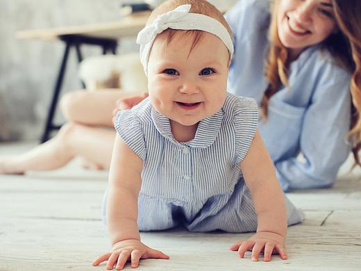  douxbebe  母婴品牌 品牌视觉分享