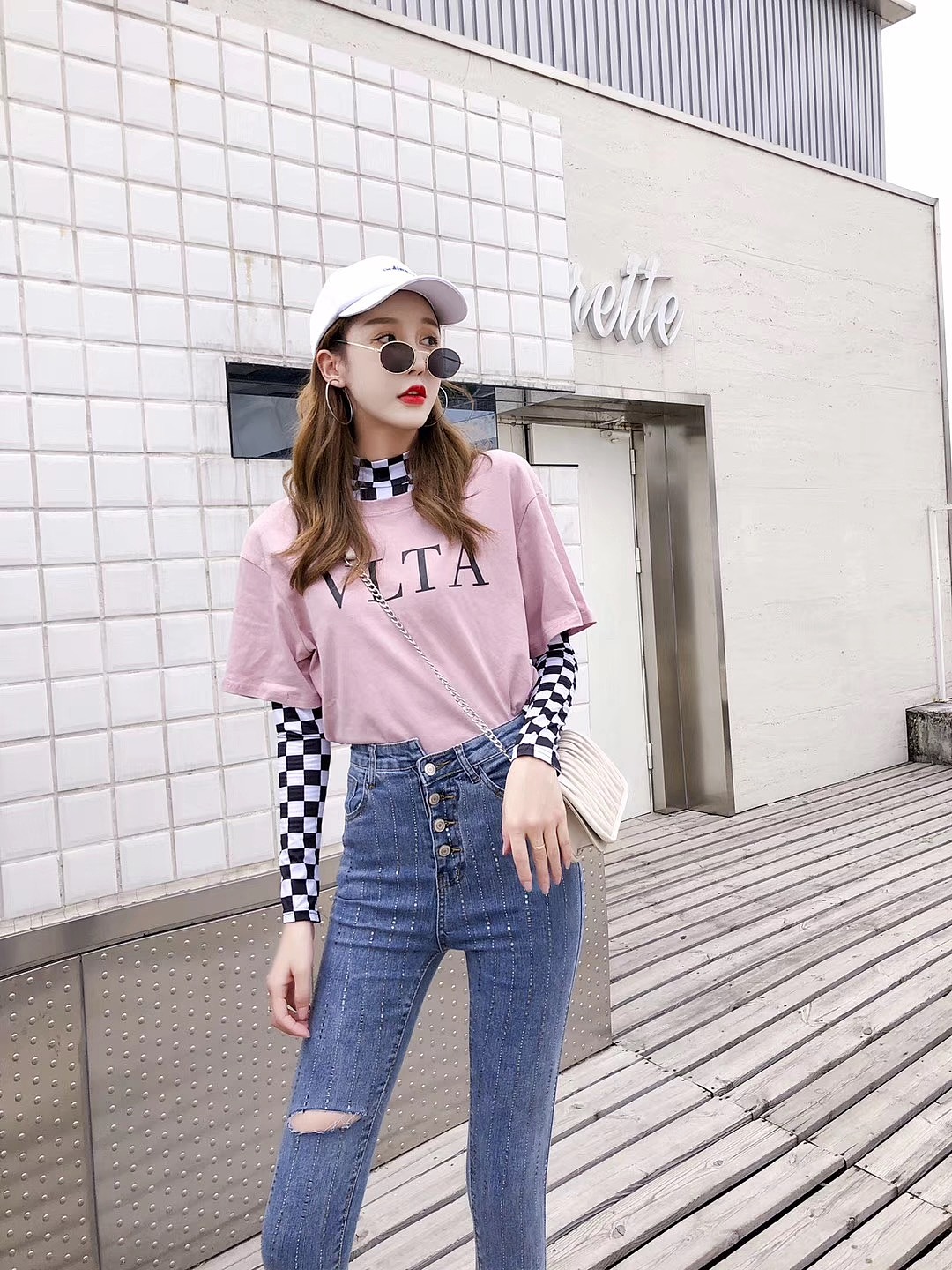 模特周洛希休闲裤 紧身裤 喇叭裤 破洞裤 外景拍摄