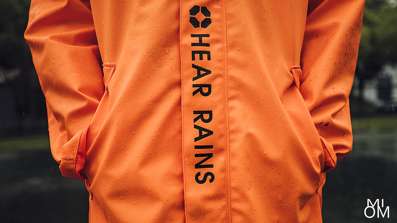 时尚雨衣拍摄(一)