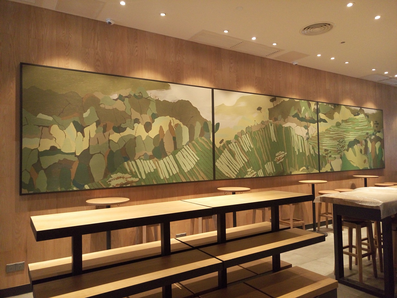 广州百信广场星巴克手绘|纯艺术|绘画|广州墙绘艺术 - 原创作品