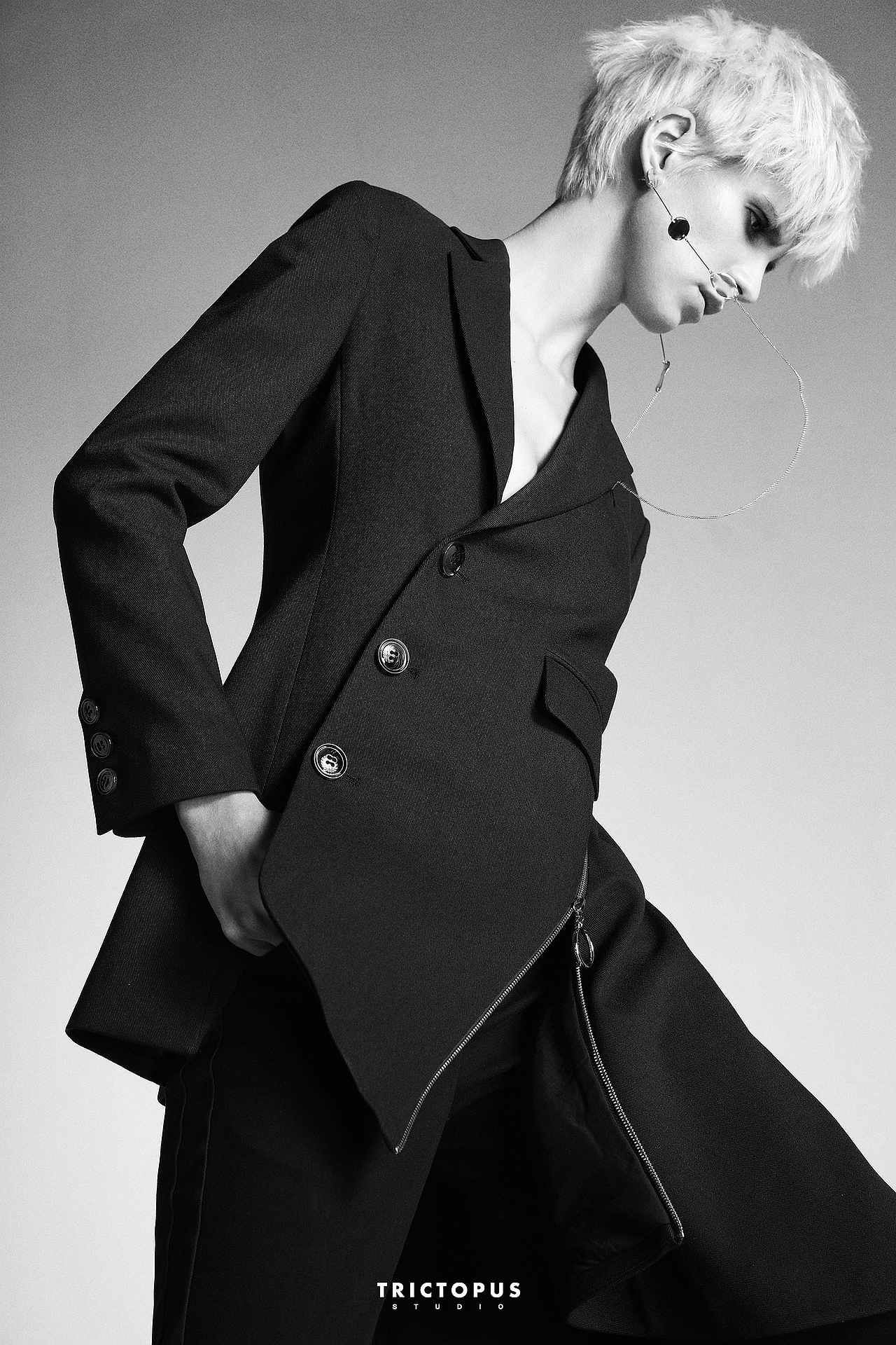 alloy 女装（图ZMjQ3MDA0OTUy） - 人像摄影 - 站酷设计师摄影张涛原创素材 - 站酷ZCOOL