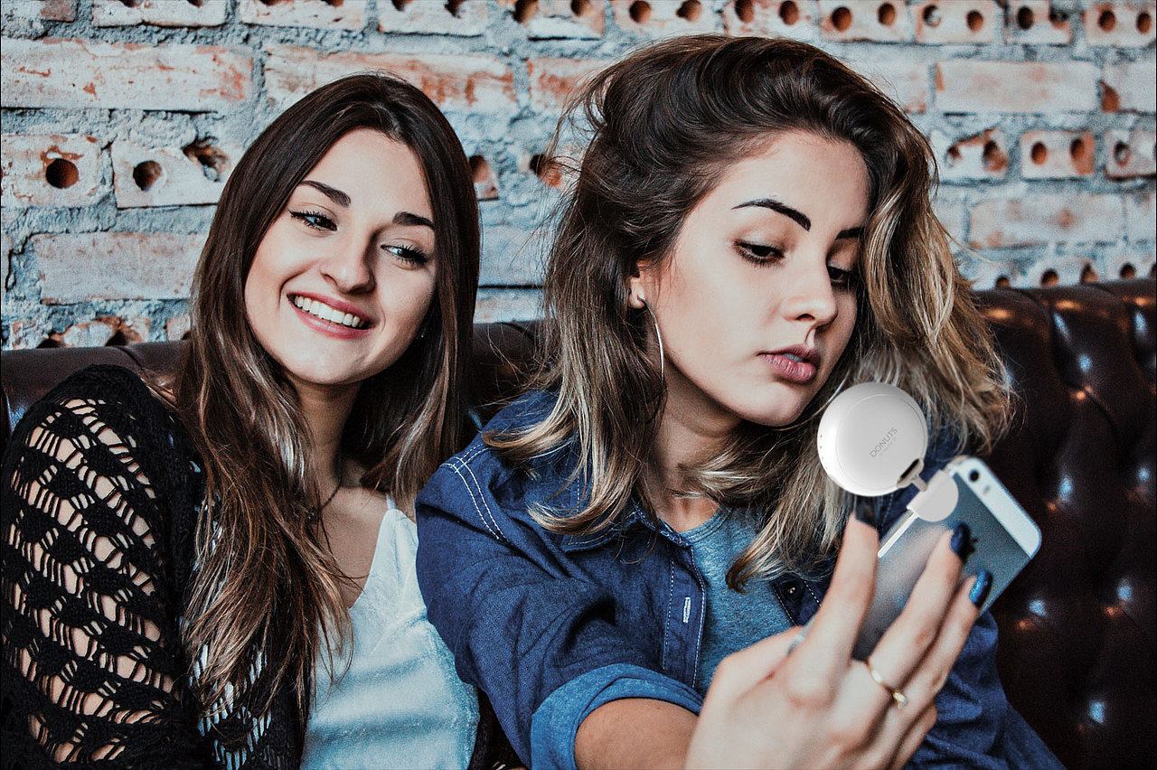 DONUTS - 自拍补光镜子