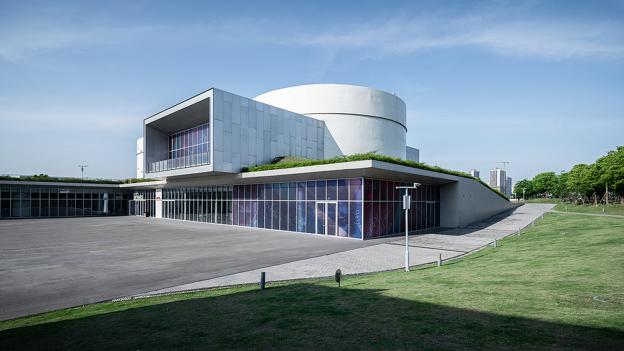 建筑摄影｜上海油罐艺术中心（图ZMjU5MDI1NDQw） - 环境/建筑摄影 - 站酷设计师摄影师白鸽原创素材 - 站酷ZCOOL