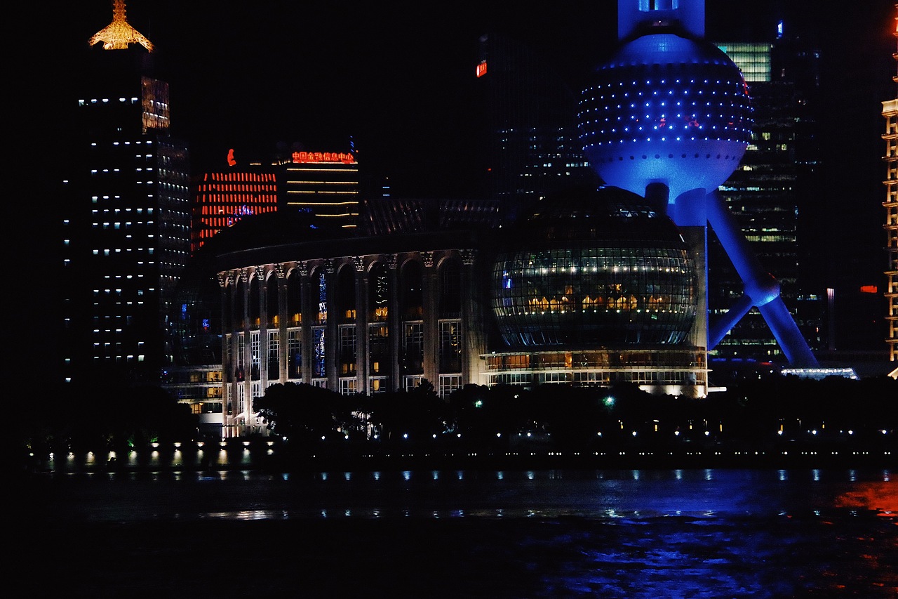 上海外灘（圖ZMTIwMDMwNjg0） - 環(huán)境/建筑攝影 - 站酷設(shè)計師chenzehui原創(chuàng)素材 - 站酷ZCOOL